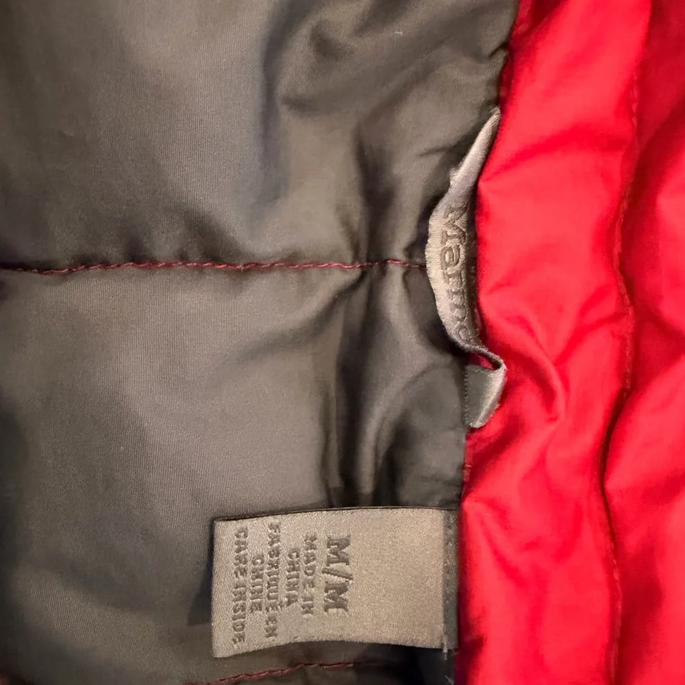 Marmot Kids Medium Puffer Jacket Red Full Zip Lightweight Insulated‎